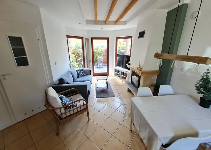 Nad Morzem Deli Vakantiehuis Łukęcin